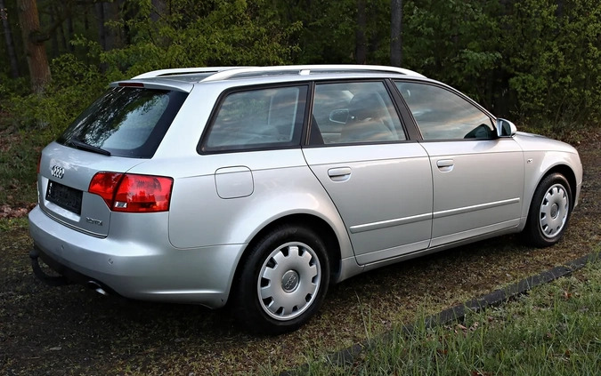 Audi A4 cena 17800 przebieg: 257200, rok produkcji 2008 z Gostynin małe 781